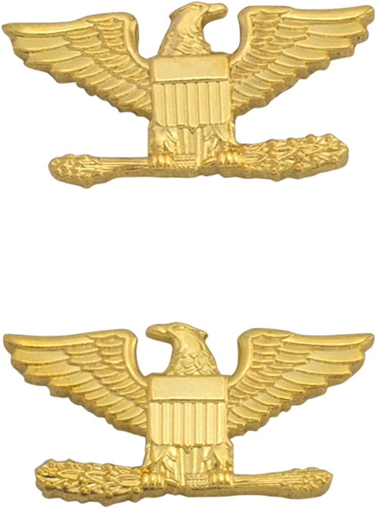 Colonel Pin - Elegant Military Rank Insignia